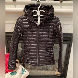 Lululemon Ladies Puffer Jacket - Size 2 (fits XXS/XS)